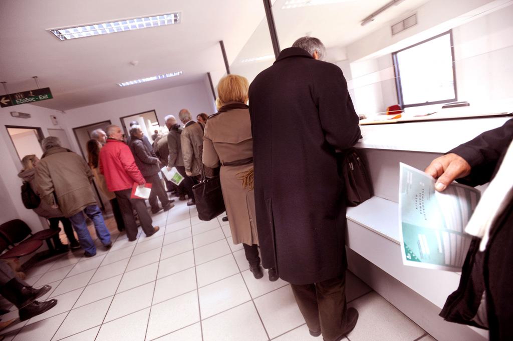 Εσπασαν το φράγμα των 100 δισ. ευρώ τα χρέη προς την Εφορία