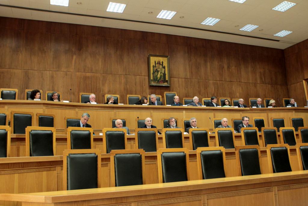 Αποχή δικαστών και εισαγγελέων τη Δευτέρα