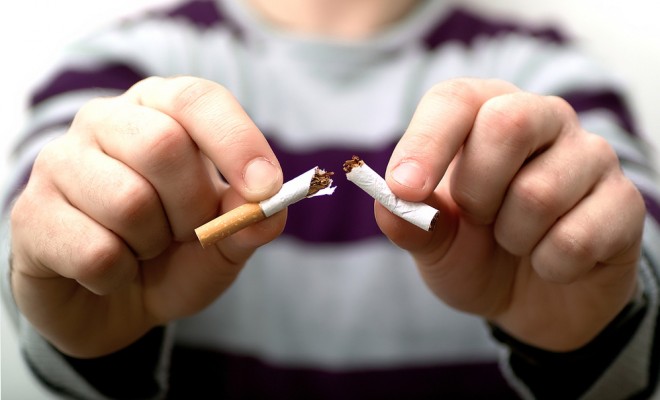 Υπ. Υγείας: Επανέρχεται στον αντικαπνιστικό νόμο που έχει «πνιγεί» στον καπνό