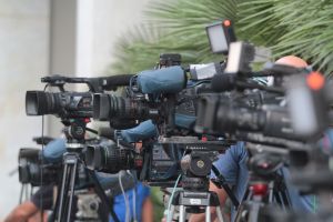 Εκπνέει η προθεσμία για τις τηλεοπτικές άδειες