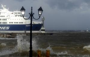 Στην κατάψυξη η χώρα, 9 μποφόρ στο Αιγαίο