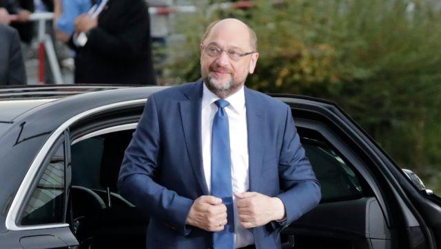 Δημοσκόπηση: Δεν γινόταν χειρότερα για τον Μάρτιν Σουλτς