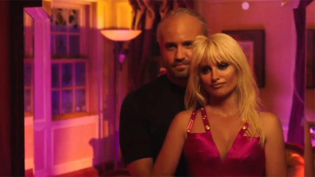 Πρεμιέρα για την πολυαναμενόμενη σειρά με τη δολοφονία Βερσάτσε