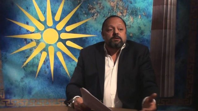 Ο παραμυθάς που έγινε φαντομάς