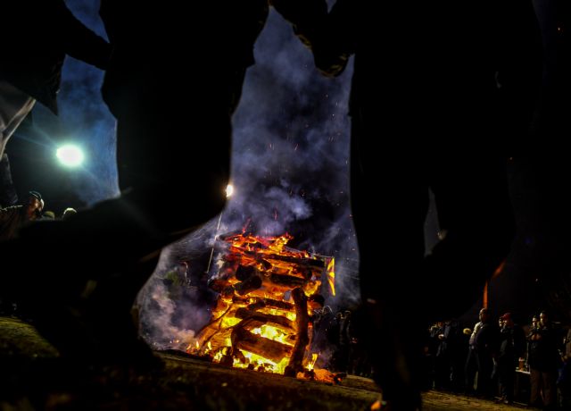 Ονόματα στο τραπέζι