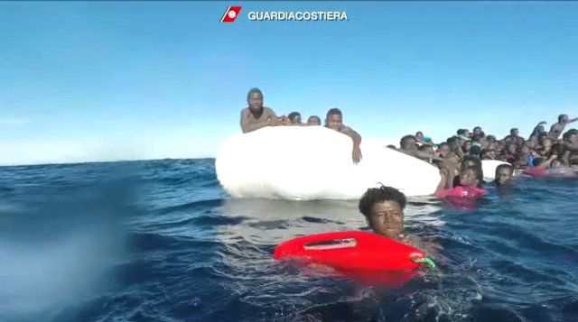 Πάνω από 90 μετανάστες αγνοούνται στ’ ανοικτά της Λιβύης