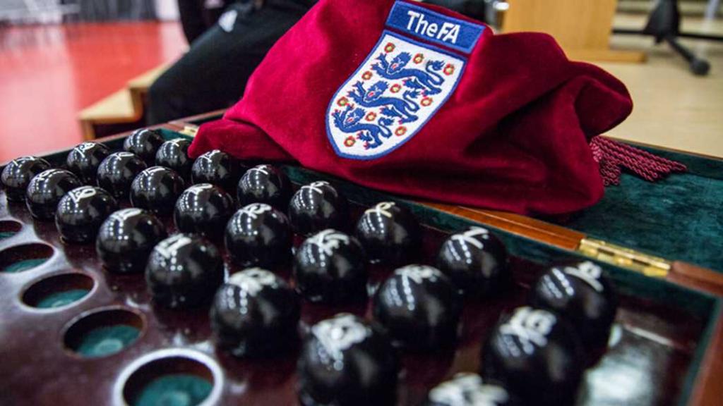 Κύπελλο Αγγλίας: Χαλαρή η Γιουνάιτεντ, «παγίδες» για Λίβερπουλ, Τσέλσι