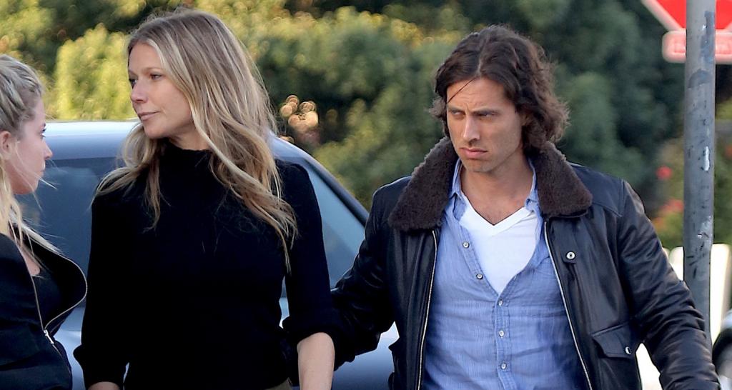 Η Γκουίνεθ Πάλτροου ετοιμάζεται για τον δεύτερο γάμο της