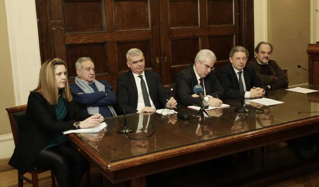 «Μη νόμιμη» χαρακτηρίζεται η σύλληψη του τούρκου αξιωματικού