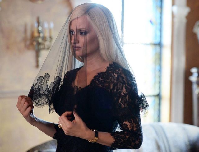 Κόκκινη κάρτα της Ντονατέλα στη σειρά για τον Βερσάτσε