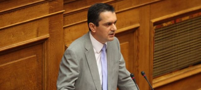 Κασαπίδης: Δεν δέχομαι τον όρο Μακεδονία στην ονομασία