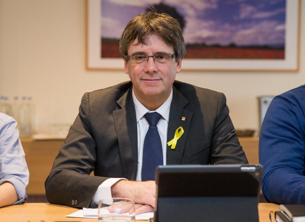 Κίνδυνος σύλληψης του Πουτζντεμόν εάν πάει στη Δανία