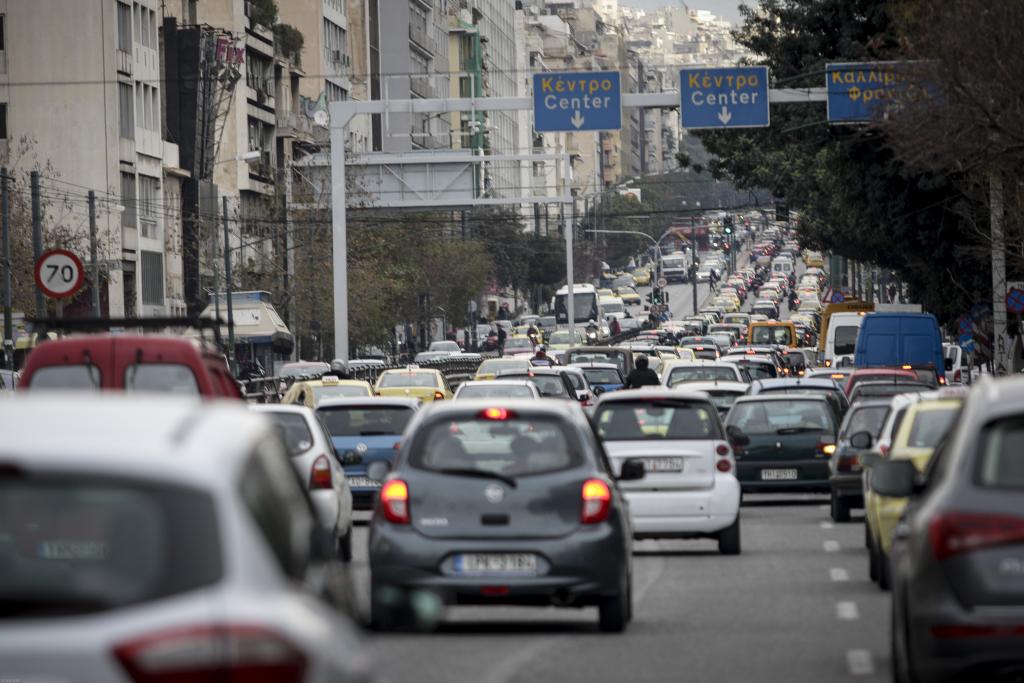 Στις χώρες με τη μεγαλύτερη αύξηση αυτοκινήτων η Ελλάδα