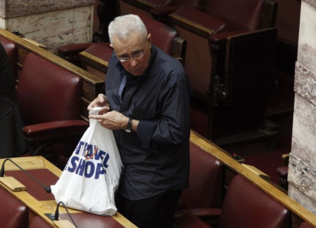 Ενα υπουργείο για τον Ζουράρι