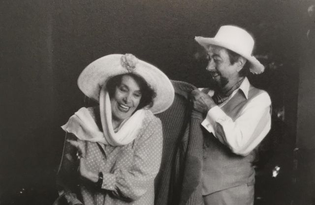 «Πλησιάζεις το κείμενο με βαθύ ερωτισμό»