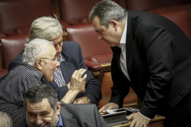 Σιωπηλό παζάρι για τον ανασχηματισμό