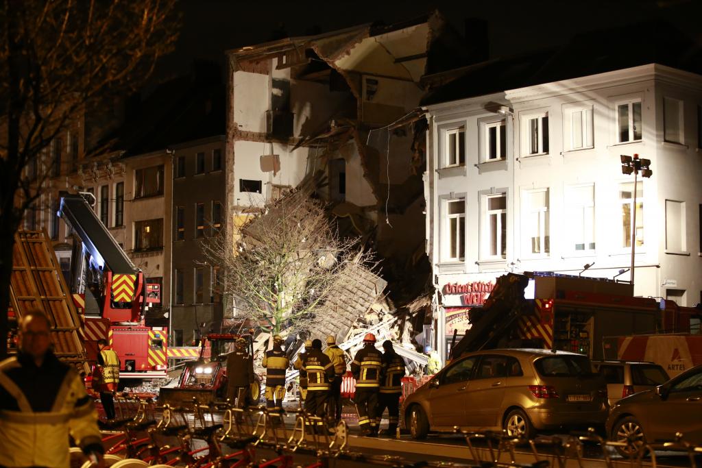 Δύο νεκροί από κατάρρευση πολυκατοικίας στην Αμβέρσα