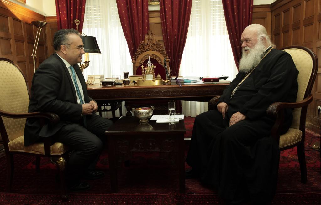 Συνεργασία ΔΣΑ – Αρχιεπισκοπής συμφώνησαν Ιερώνυμος – Βερβεσός