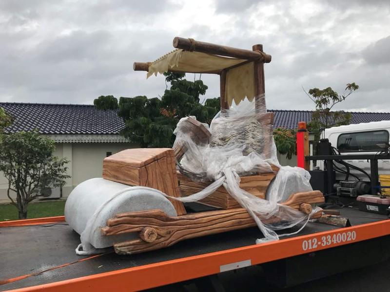 Μαλαισία: Σουλτάνος απέκτησε το δικό του Φλίνστοουνς αμάξι