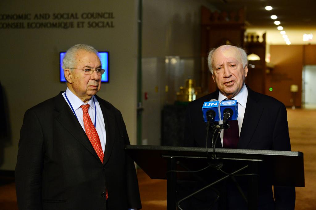 Τα πέντε ονόματα που προτείνει ο Μ. Νίμιτς για την ΠΓΔΜ