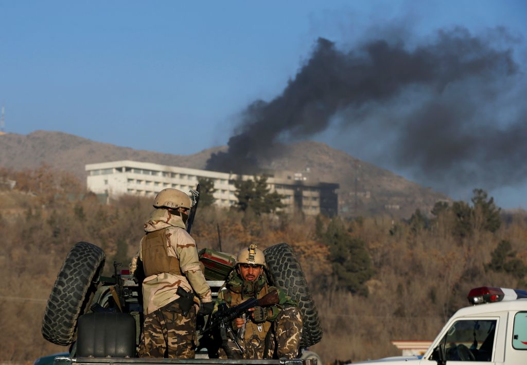 Διαψεύδει το ΥΠΕΞ για Ελληνα μεταξύ των θυμάτων στην Καμπούλ