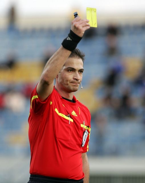 Προσπέρασε έντεκα βήματα