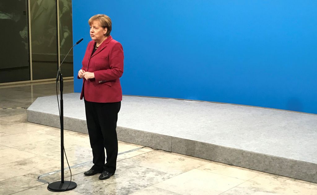 Η Μέρκελ καταγγέλλει την άνοδο του αντισημιτισμού