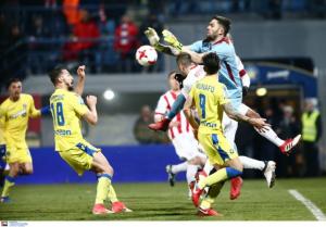 Το κόκκινο εξπρές σταμάτησε στην Τρίπολη