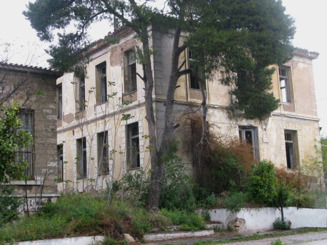 Αγώνας για τη διάσωση του πρώην 401