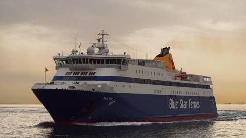 Νεκρός ο επιβάτης που έπεσε από το Blue Star Naxos