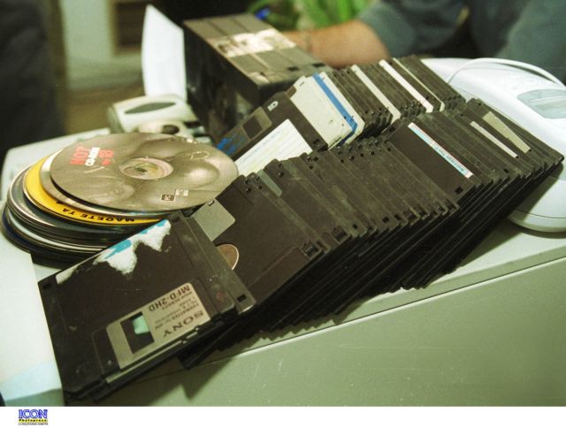 Σύλληψη για πορνογραφία ανηλίκων μέσω Διαδικτύου