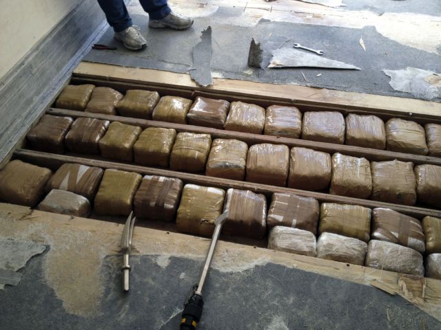 Σύλληψη 5 Αλβανών με 96 κιλά ακατέργαστης κάνναβης