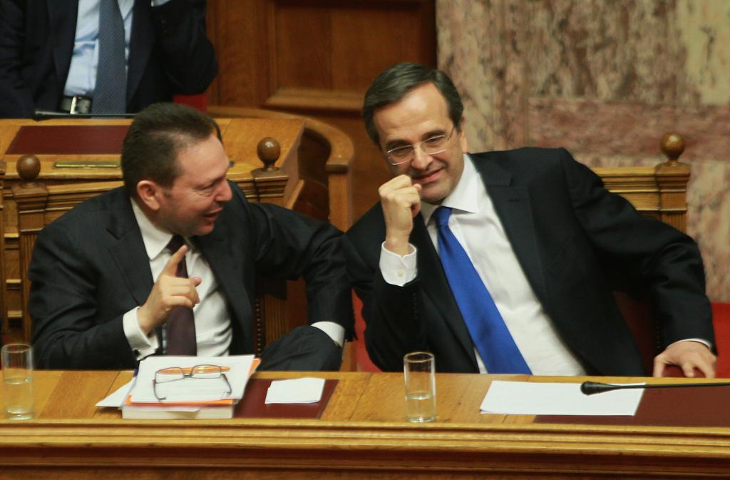 Σκληρές ανακοινώσεις από Σαμαρά, Στουρνάρα και Βενιζέλο για τη Novartis