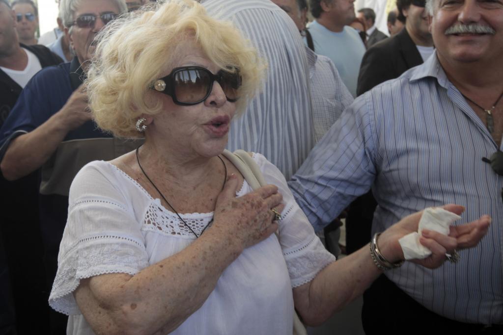 Λήστεψαν την Καίτη Γκρέυ την ώρα που νοσηλευόταν σε νοσοκομείο