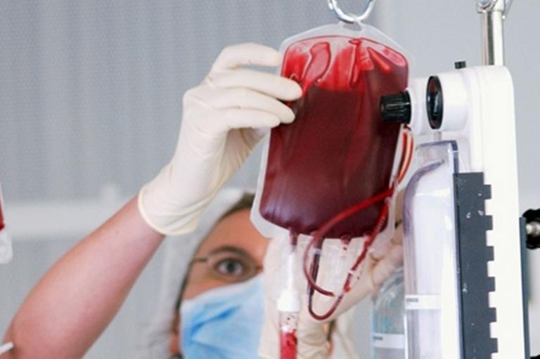 Κίνδυνος για εκατοντάδες ασθενείς λόγω έλλειψης αίματος | tanea.gr