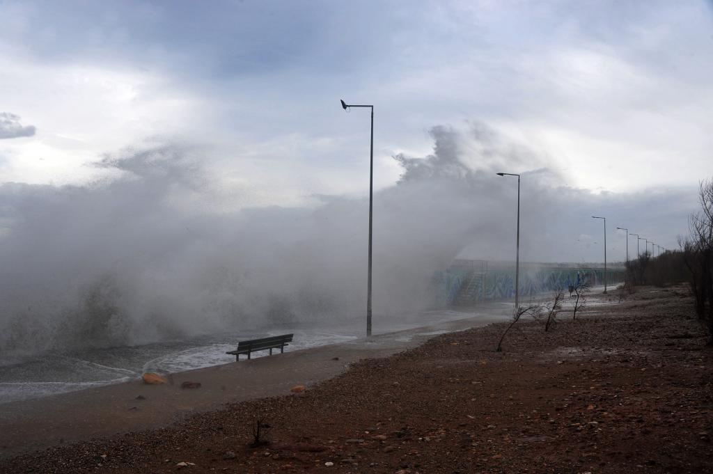 Η «Ιοκάστη» θα σαρώσει τη χώρα το Σαββατοκύριακο