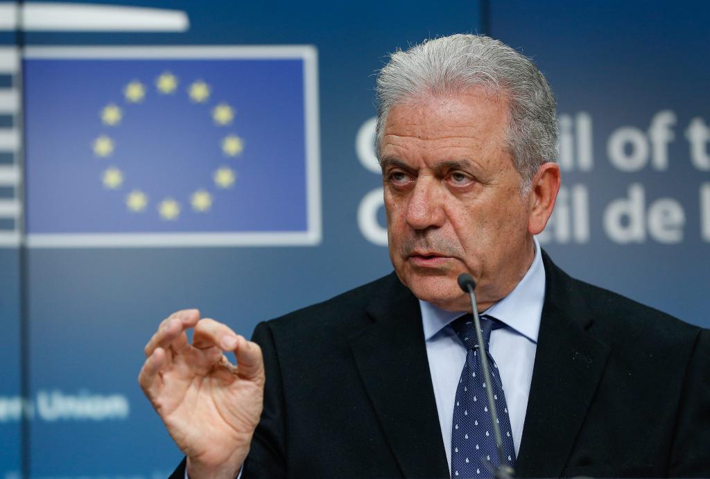 Κομισιόν: «Ουδέν σχόλιον» για την προανακριτική Novartis