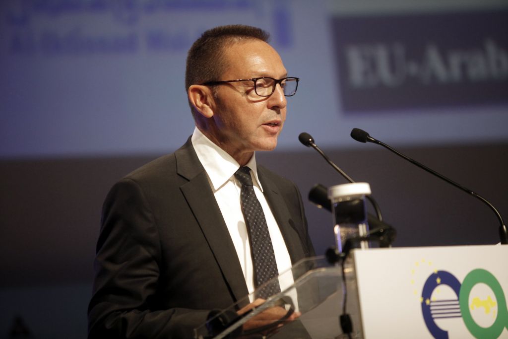 Παρέμβαση Στουρνάρα για Novartis: Πρωτοφανείς κατηγορίες – θέλουν την εξόντωσή μου