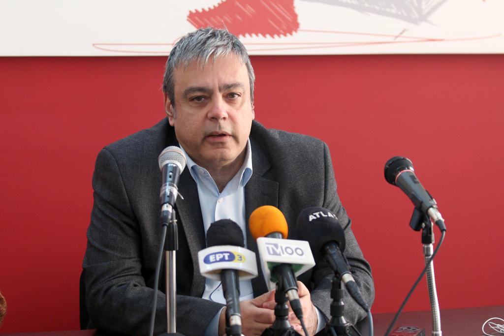 Βερναρδάκης για Novartis: Δε θα κρύψουμε τίποτα κάτω από το χαλί