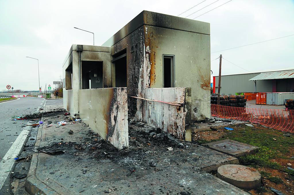 Συζητήθηκε η αγωγή κατά του Βακάκη για το τροχαίο με την Πόρσε στην Εθνική οδό