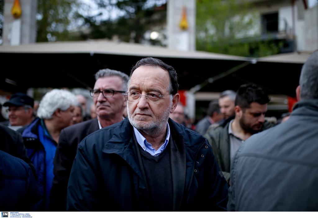 Λαφαζάνης: Ανεύθυνη η πολιτική υποτέλειας του Τσίπρα