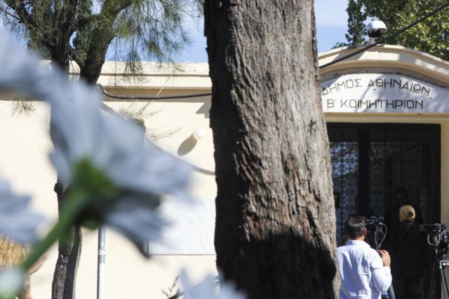 Βρέθηκε DNA άγνωστου ατόμου και στο μπουφάν της Δώρας