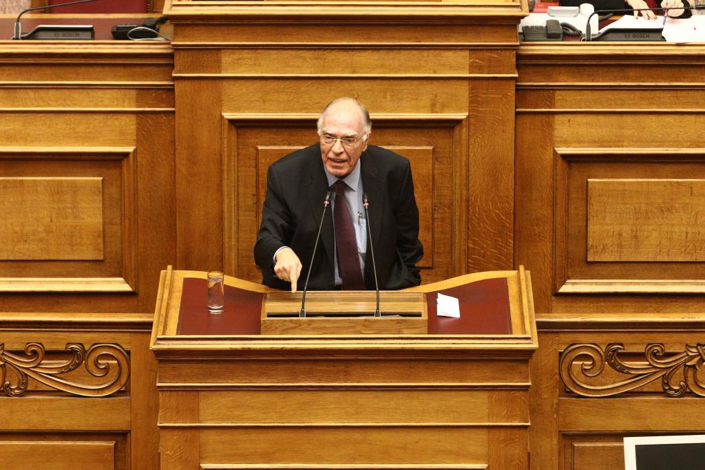 Λεβέντης: Να είμαστε πιο προσεκτικοί στην υπόθεση Novartis