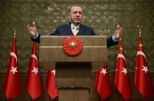 Είμαστε με τη «Μακεδονία», λέει ο Ερντογάν για το Σκοπιανό