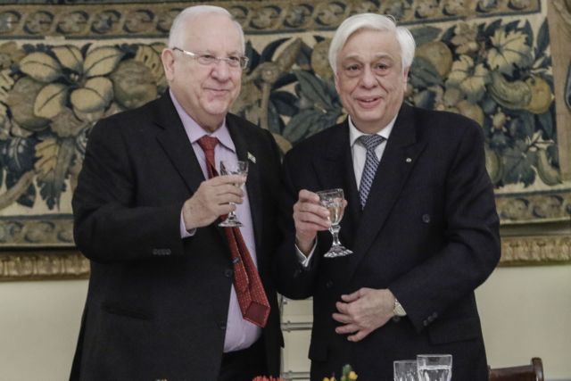 Εσπασε η καρέκλα του ισραηλινού προέδρου μέσα στο Προεδρικό Μέγαρο