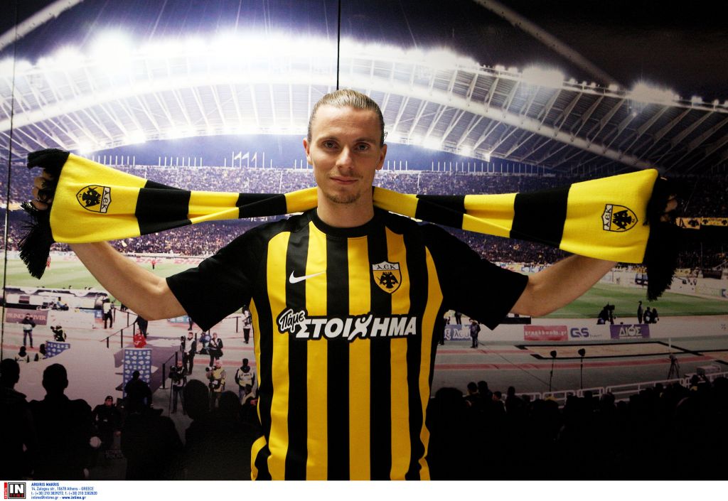 ΑΕΚ: Ετοιμος για ντεμπούτο ο Χουλτ