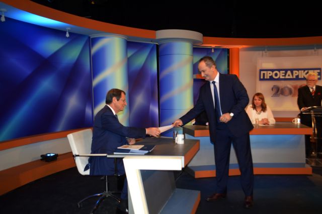 Χωρίς συμμάχους Αναστασιάδης και Μαλάς στον δεύτερο γύρο