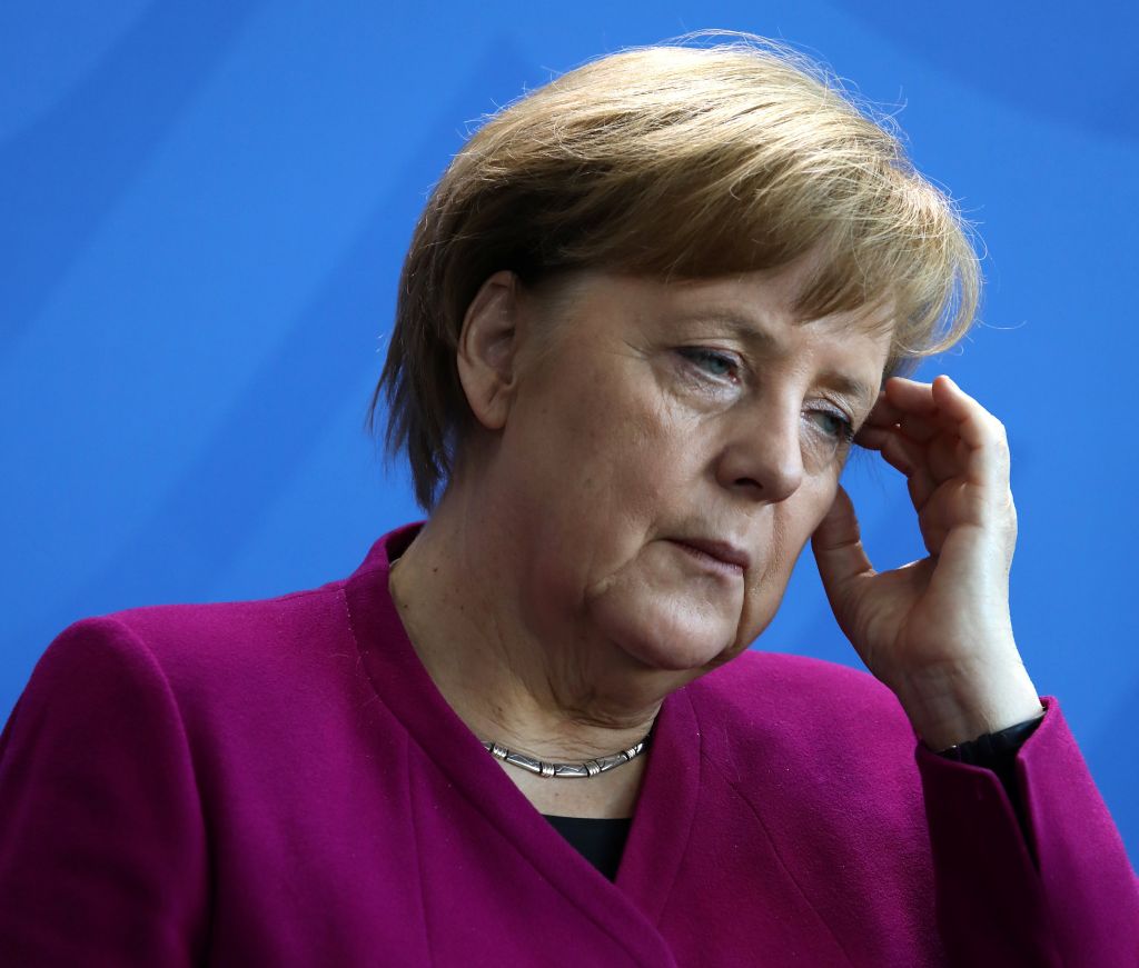 «Ανοιξε η Μέρκελ τα σύνορα λόγω της ελληνικής κρίσης;»