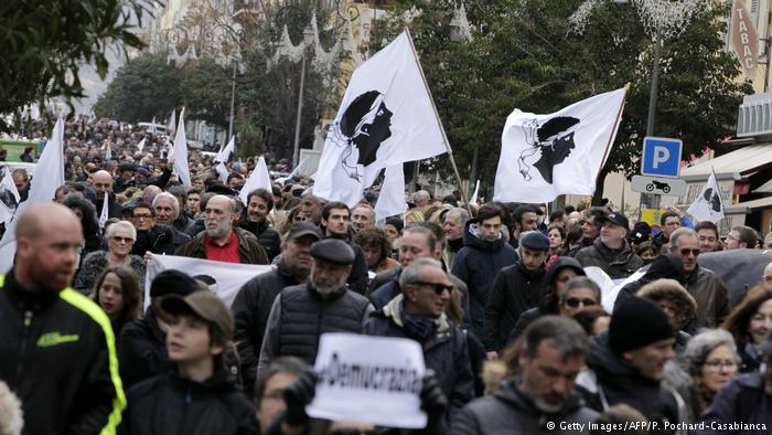Γαλλία: Επίδειξη δύναμης των εθνικιστών στην Κορσική | tanea.gr