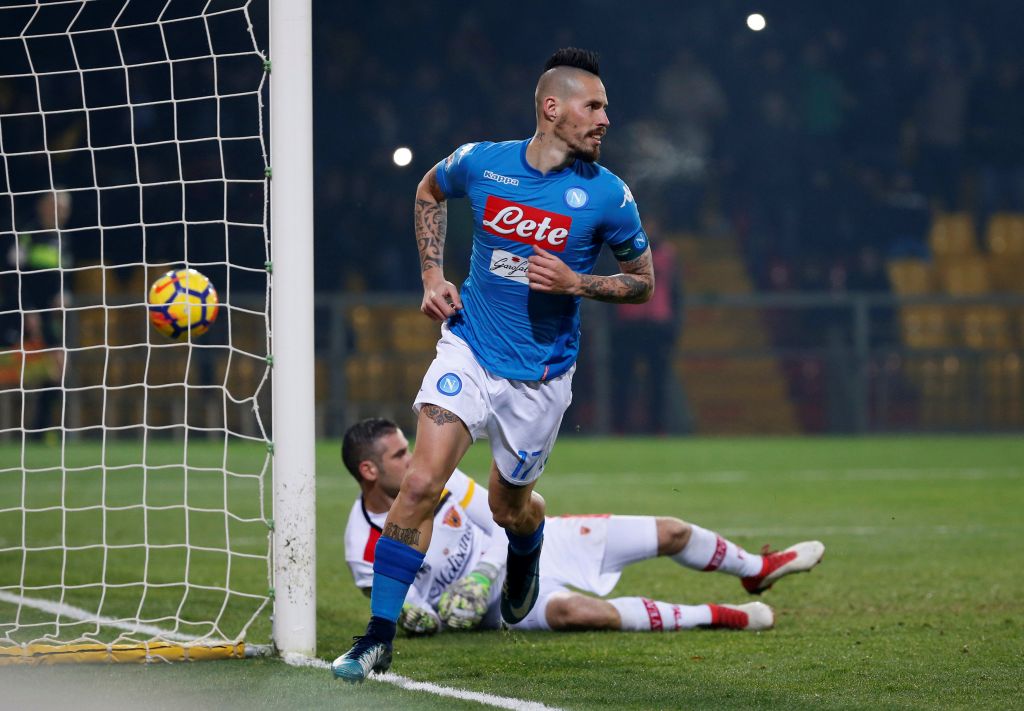 Πάντα πρώτη η Νάπολι, «καταιγίδα» η Γιουβέντους